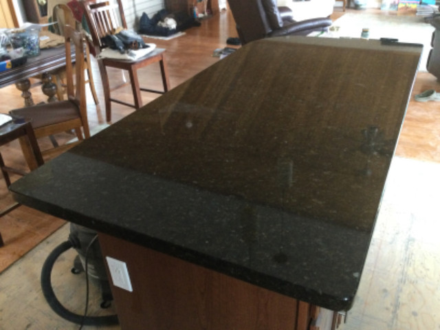 GRANITE ISLAND/COUNTER TOP in Cabinets & Countertops in Whitehorse