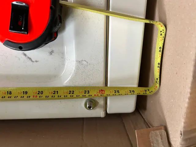 Miele Pedestal ( for Washer and Dryer ) in Washers & Dryers in Mississauga / Peel Region - Image 6