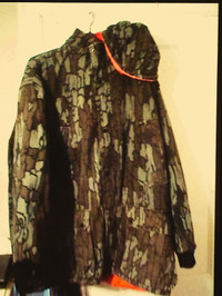 men's hunting/fishing coat