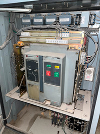 3000 Amp Breaker