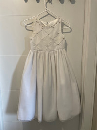 Girl's Size 8 formal white dress Holy Communion, Flower girl