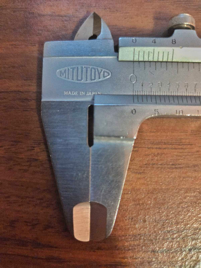 Vintage Like New Mitutoyo Vernier caliper 7inch (Made In Japan) in Hand Tools in City of Toronto - Image 3
