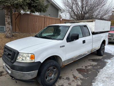 2006 F150 with dump box. Great condition 