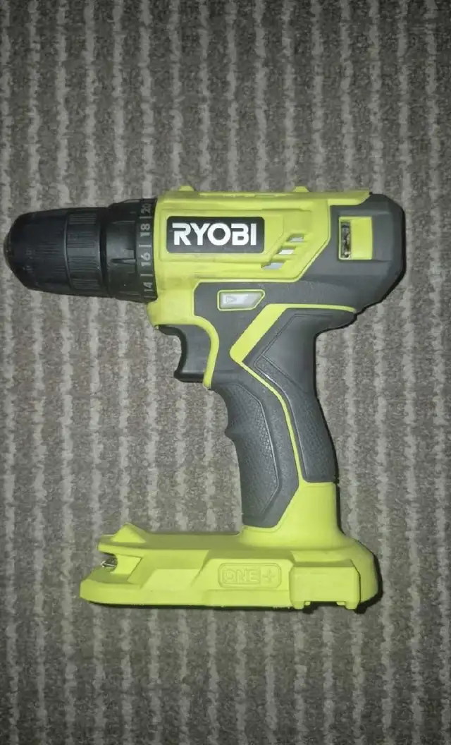 Ryobi 18V Cordless Drill in Power Tools in Edmonton - Image 2