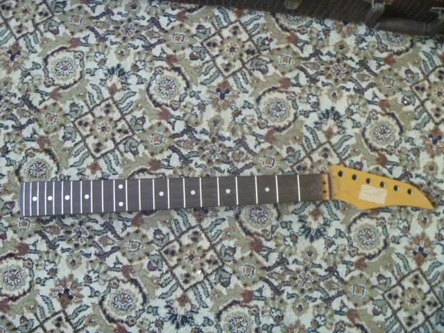 Manches Guitare Guitar necks Fender Kramer Ibanez in Guitars in Thetford Mines - Image 7