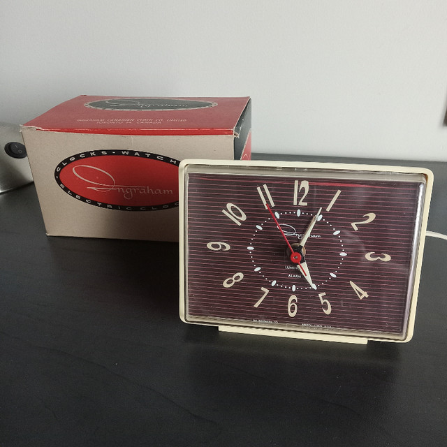 Horloge cadran réveille-matin vintage Ingraham dans Art et objets de collection  à Trois-Rivières