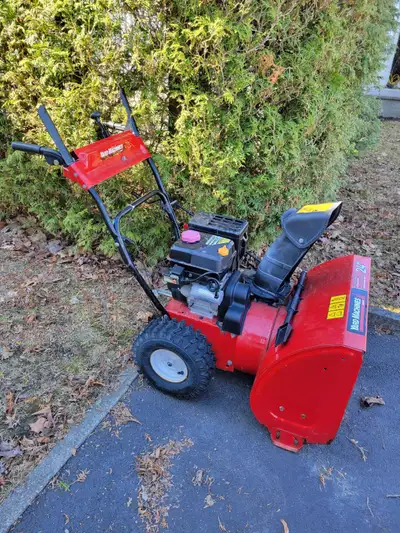 Souffleur à neige à vendre Yard machine démarreur électrique, View more