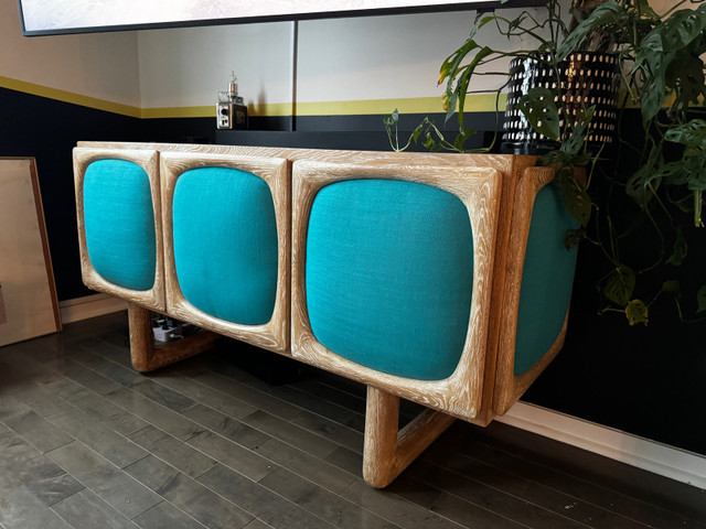 Designer credenza in Hutches & Display Cabinets in City of Toronto - Image 2