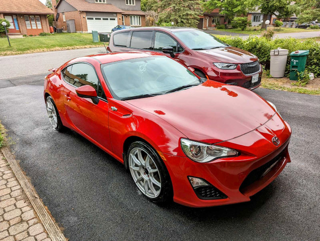 2013 Scion FRS Manual (Red) in Cars & Trucks in Ottawa - Image 2
