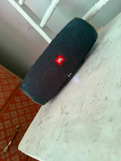 JBL charge 4, View more