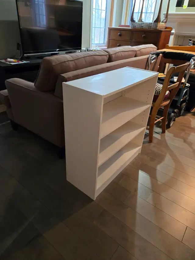 Bookcase - white in Bookcases & Shelving Units in Kitchener / Waterloo - Image 4