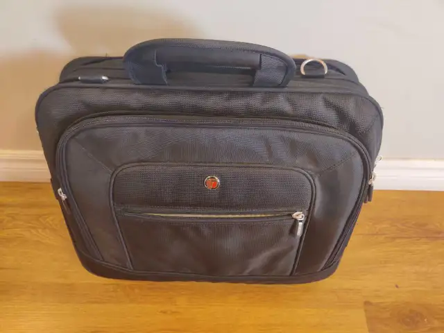 Targus Laptop Carrying Case in Laptop Accessories in Ottawa - Image 2