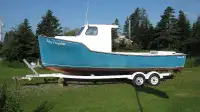 Custom 25' Baby Cape Boat