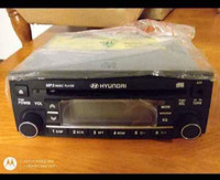 Hyundai Mp3 Music Player /  CD Digital Audio Player  NEW IN BOX