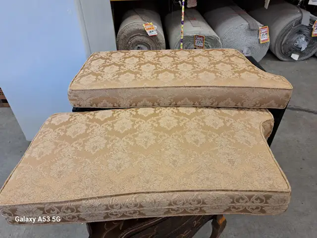 chesterfield/couch and two ends tables in Couches & Futons in Napanee - Image 4