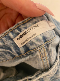  Baggy jeans 