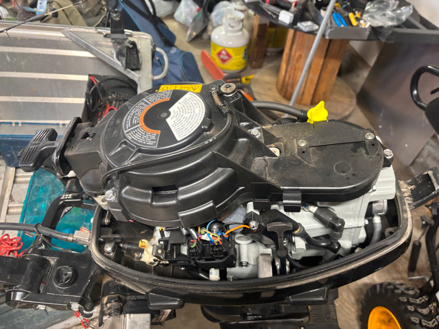 Suzuki 15 hp outboard in Powerboats & Motorboats in Strathcona County - Image 4