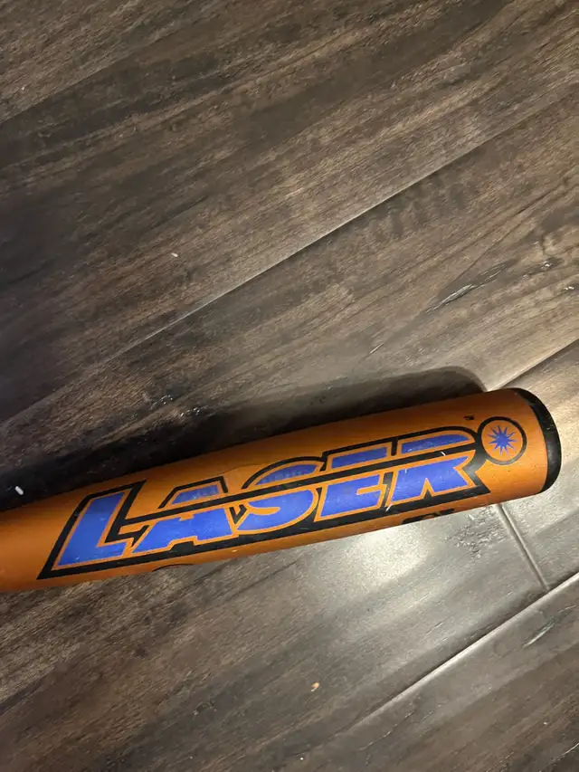 Louisville Slugger TPX Laser Baseball Bat 32 Inch 25oz in Baseball & Softball in Guelph - Image 4