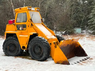 Michigan loader, great snow removal machine. New tires, works like a top. Heated cab. Gasoline motor...