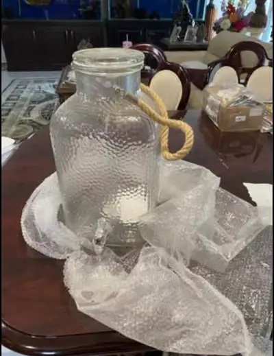 2 1/2 Galon Dispenser, View more