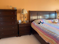 Solid wood -King bed/Night Stand/Dresser
