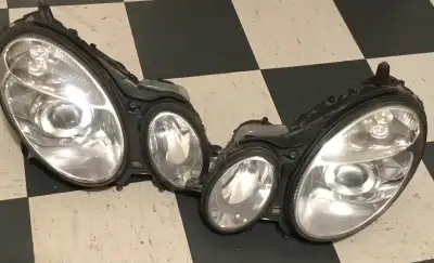 W211 parts - Mercedes E-Class Headlights in excellent condition, crystal clear lenses. Halogen and X...