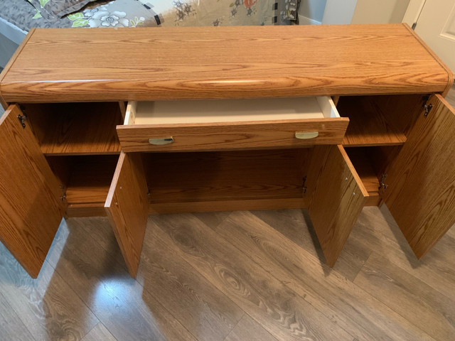 Dresser with mirror in Dressers & Wardrobes in Calgary - Image 3