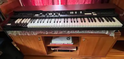 Hammond XK-3c Organ Keyboard, View more