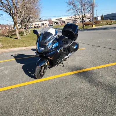 2019 K1600 Grand America 34,000 Kilometers Mint condition, all service records and brand new tires j...