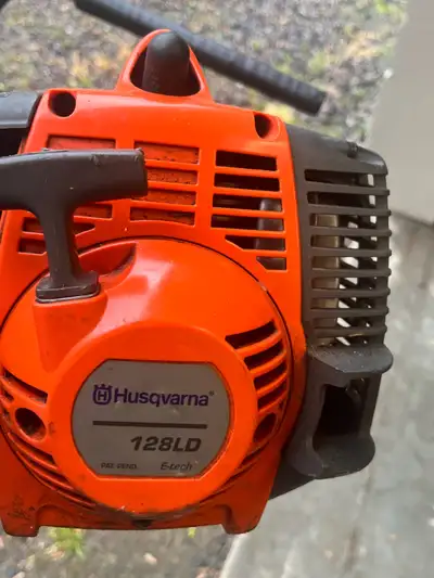 Husquarvana gas trimmer, View more