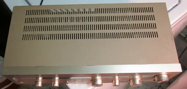 Vintage Marantz SR 220 stereo receiver amplifier in Arts & Collectibles in Guelph - Image 7