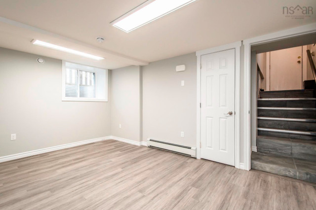 Renovated Basement Studio Apartment on Windsor St Halifax July 1 in Long Term Rentals in City of Halifax - Image 4