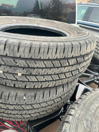 Like new Hankook LT225/75R16 all seaosn load e 10 ply tires