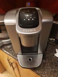 Keurig Elite (Costco version) K-Cup Pod Coffee Maker