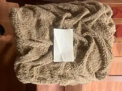 Couverture doudou grandeur 45’’x54’’, View more