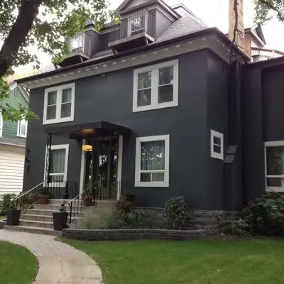 Renovated St. Boniface 2 Bedroom - Utilities + Internet included