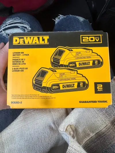deWalt 20 V  2A.h Battery x2 Pack, View more