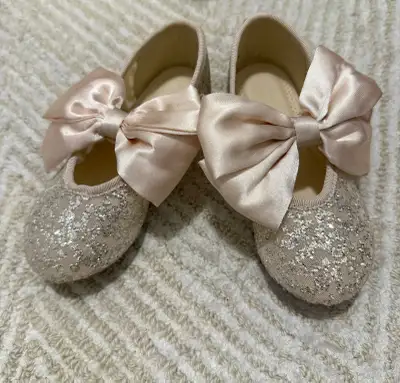 Girls Dress Shoes Size US 8.5, View more