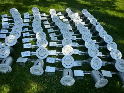 Pot Lights, CONTRASTE lighting, with LED BULBS and GIMBLE TRIM, View more