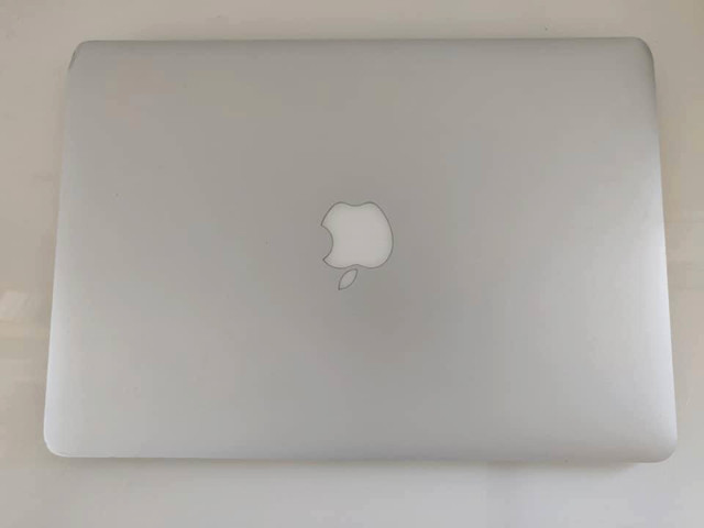 MacBook Air (13-inch, Early 2015) (i7, 8GB, 512GB) dans Portables  à Ville de Montréal - Image 3
