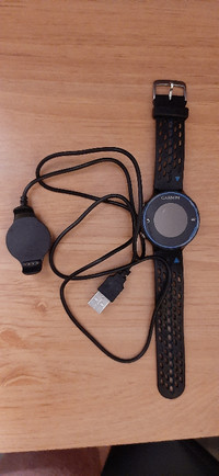 bracelet et chargeur montre Garmin 620
