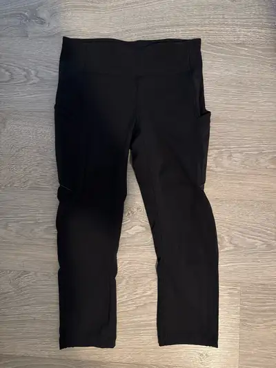 Lululemon Legging Size 6, View more