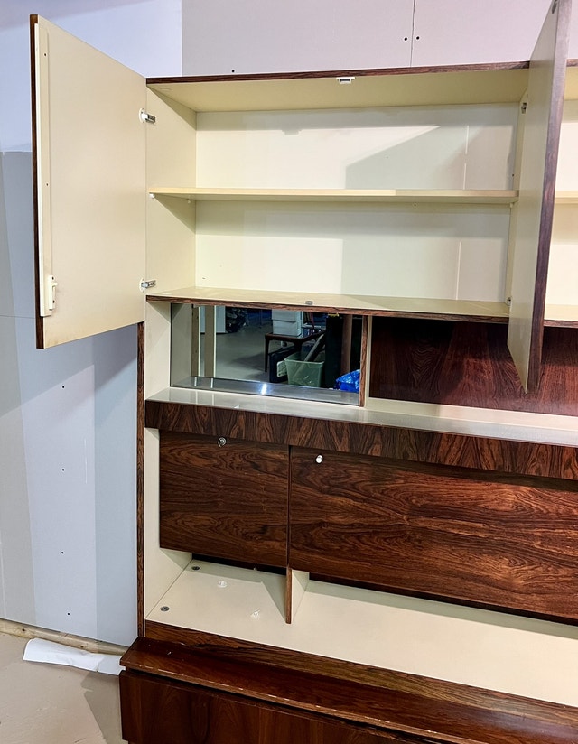 Mid Century Rosewood Wall Unit Bar Display Hutches & Display Barrie Kijiji