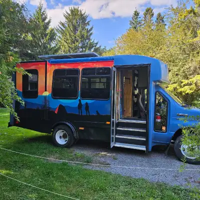 Newly Professionally Painted 2010 Ford E350 Mini bus converted to RV 203340 kms $55,000 ( OBO ) Cert...