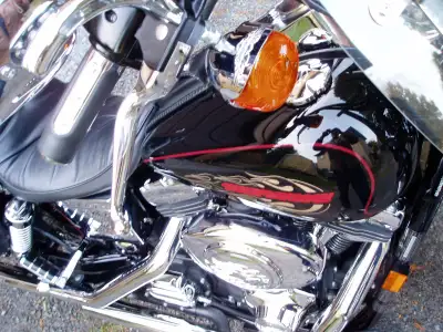 HARLEY DWG low Km 24K (Original) like new getting on must sell
