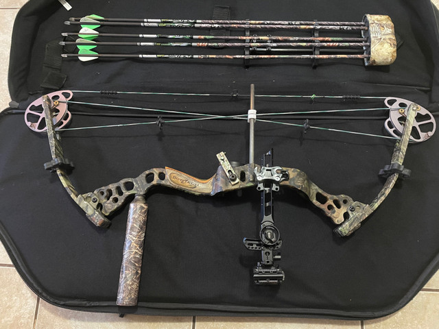 Bowtech Compound Bow Package in Fishing, Camping & Outdoors in Nelson - Image 2
