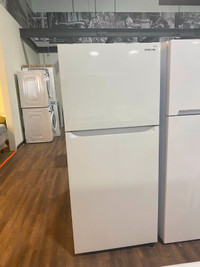 Nouveau- Réfrigérateur en bonne condition  et Garantie 1an