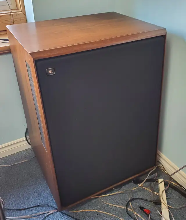 JBL L200B speakers