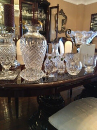 EXQUISITE VINTAGE CRYSTAL COLLECTION