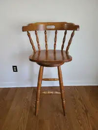 RubberWood Bar Swivel Chair